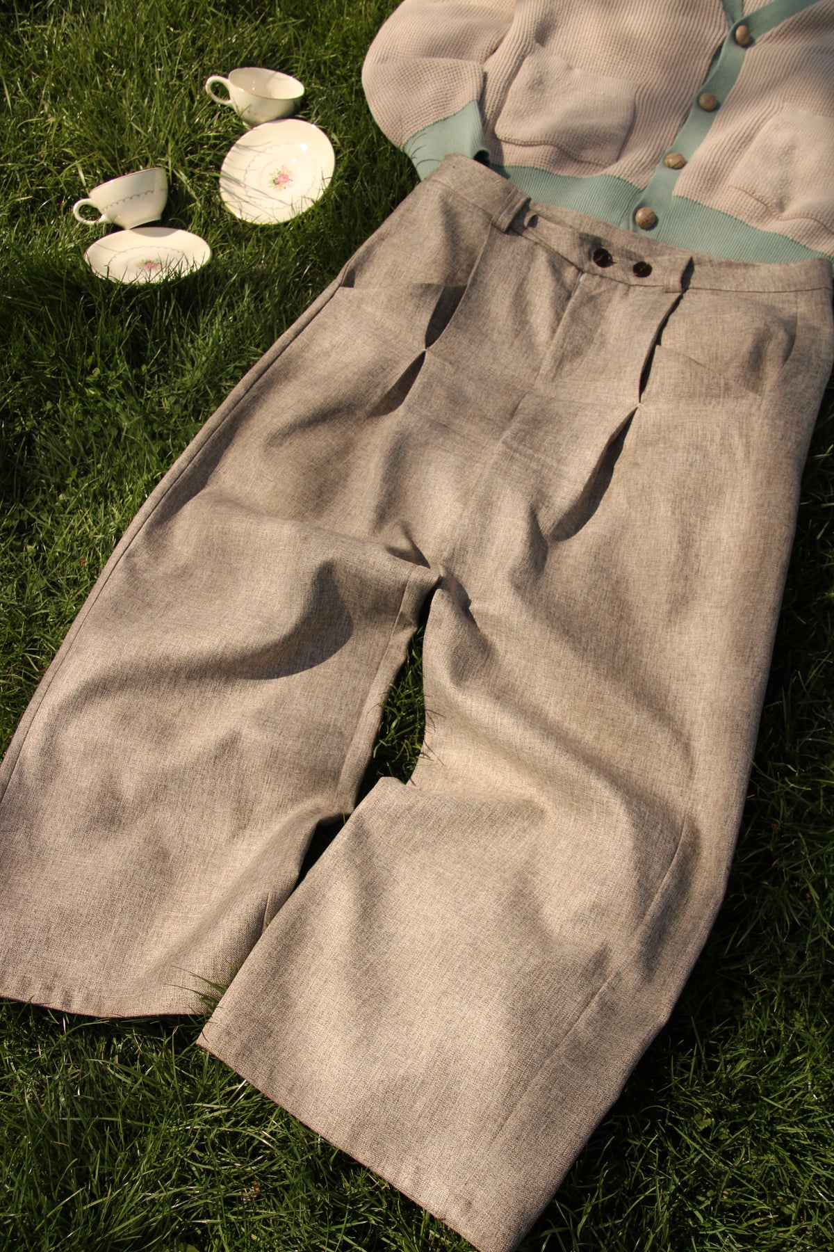 Form Wide-Legged Trouser